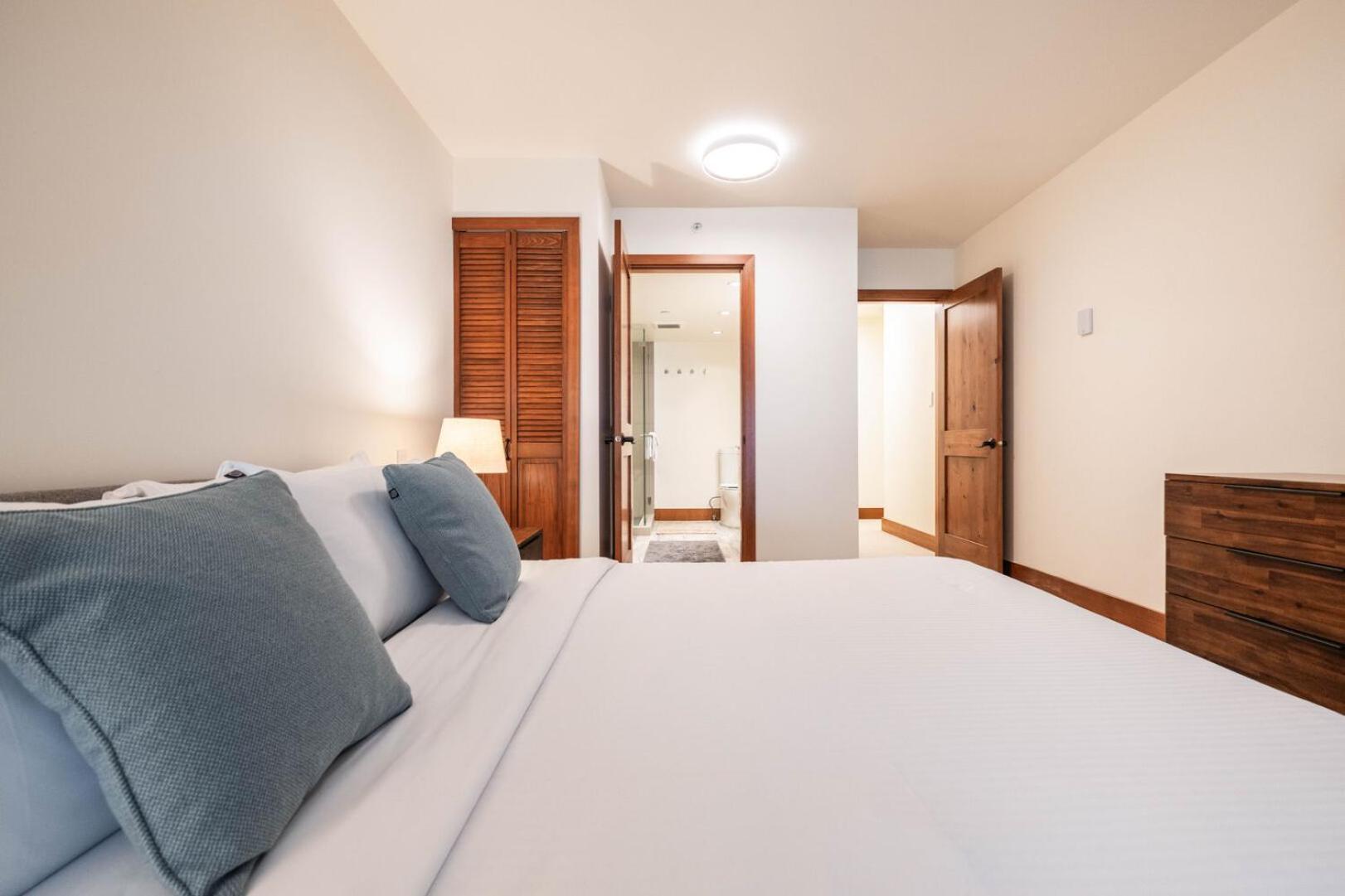 Snowberry By Outpost Whistler Villa ภายนอก รูปภาพ